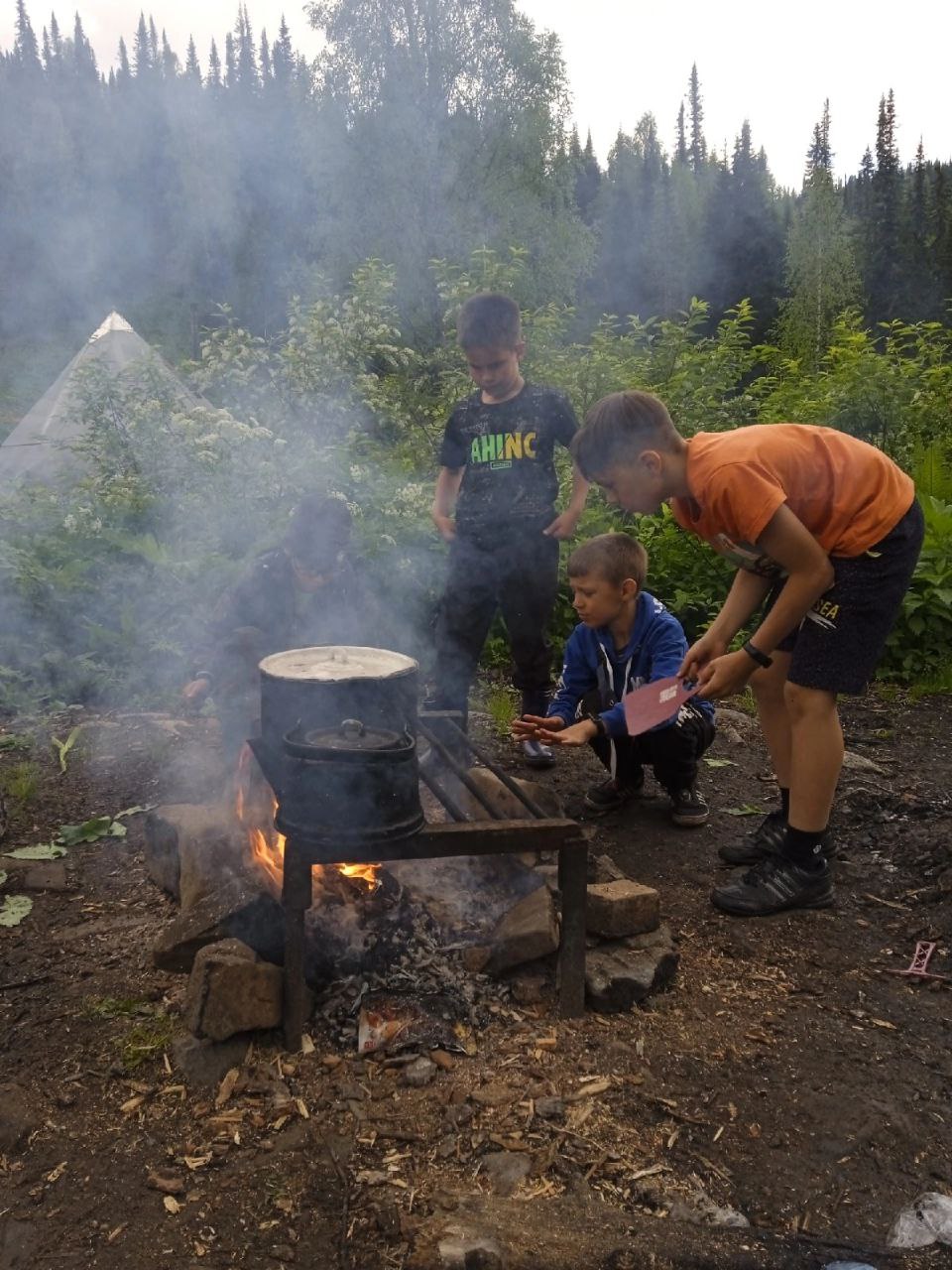 В поход с друзьями